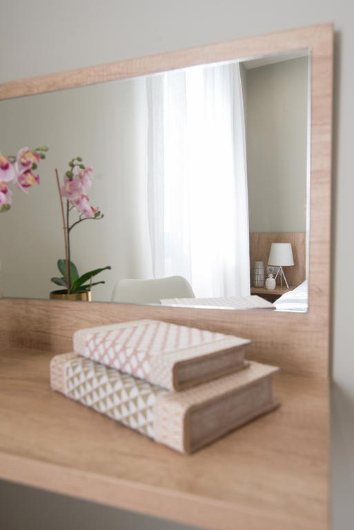 Riaki Apts * Malia